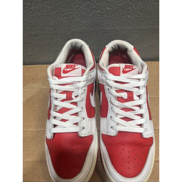 Nike Dunk Low Championship Red Sneaker Mens Size 8 White Red Leather DD1391-600 main image 4